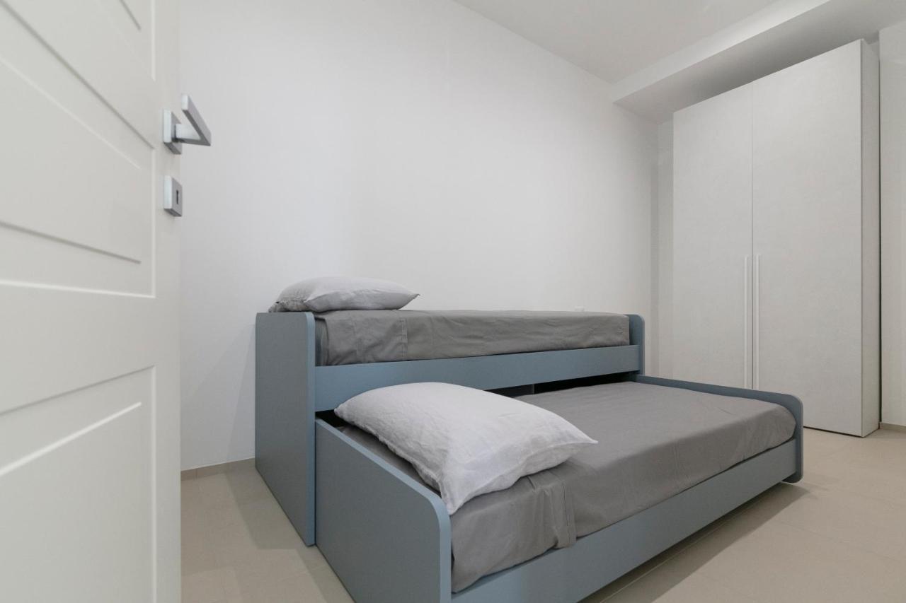 Stellaris Apartrooms Termoli Esterno foto