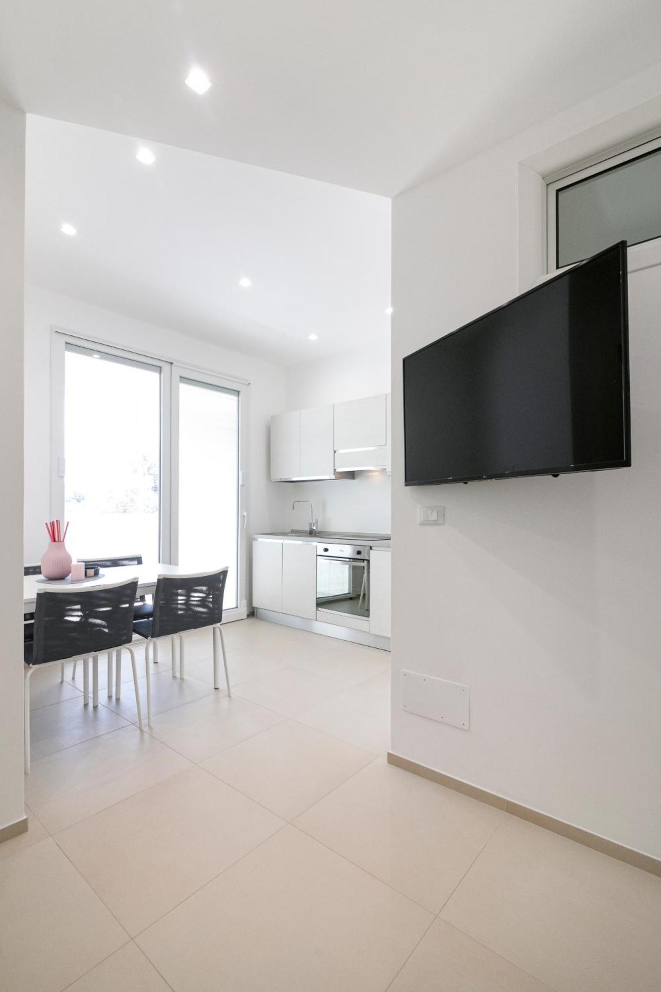 Stellaris Apartrooms Termoli Esterno foto